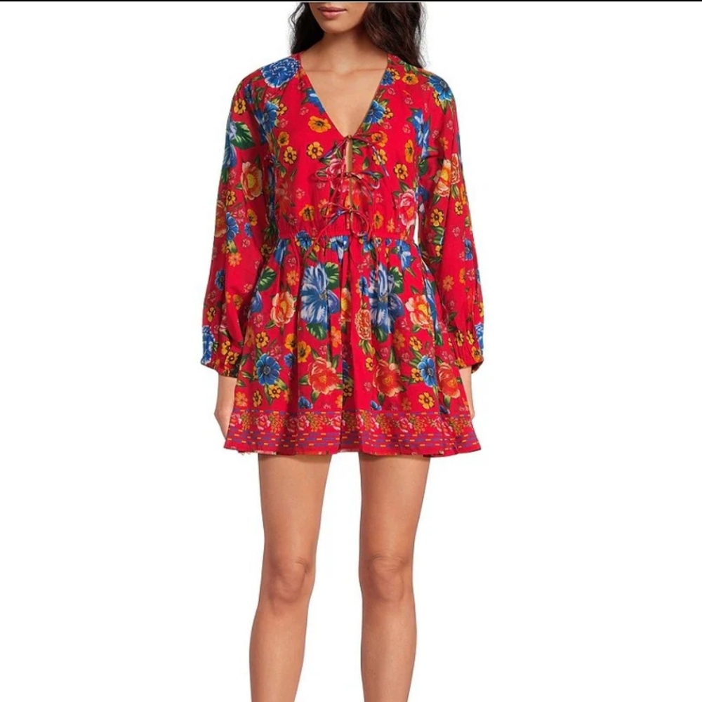 NWT Chelsea & Violet, Cadence red floral tied front VNeck long sleeve  dress.